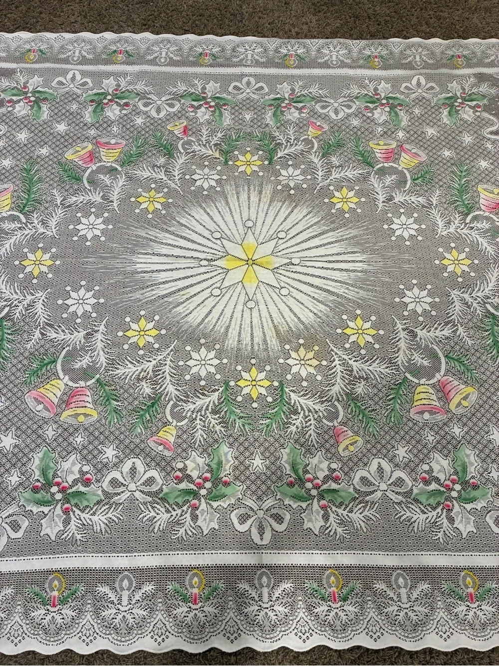 Vintage Lace Christmas Table Cloth 61